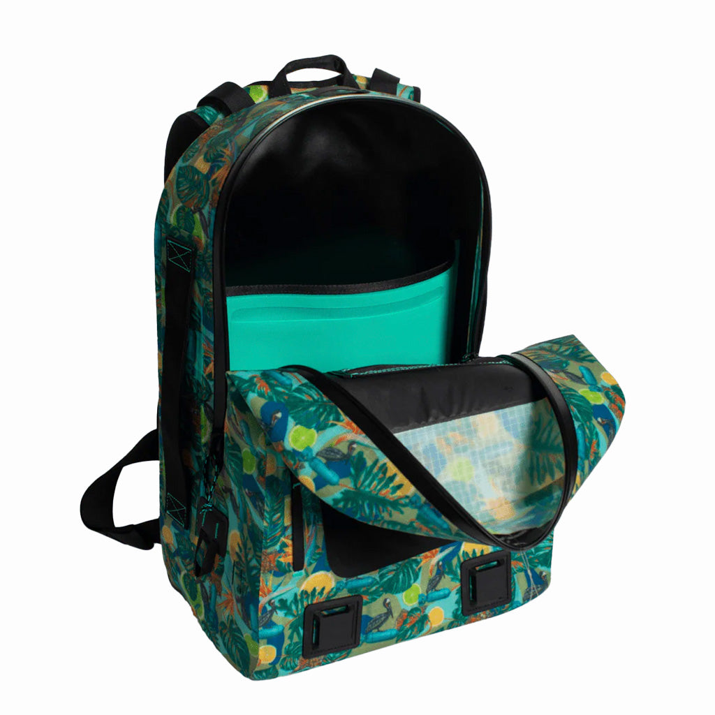 BOTE HIGHWATER BACKPACK - NATIVE BOMBARDIER PHOTO 4 PUERTO RICO Y CARIBE